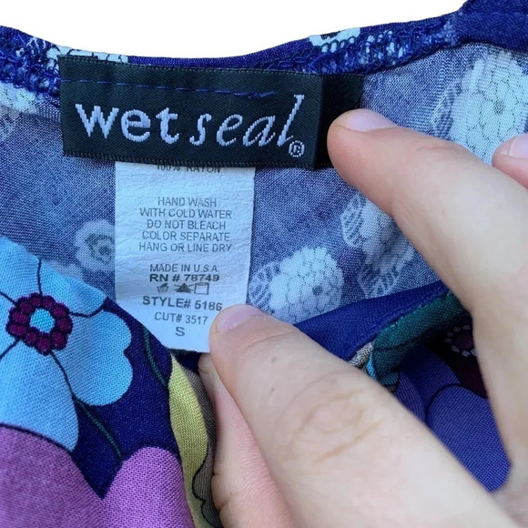 Wet Seal women's size small colorful floral summer dress - Picture 3 of 3